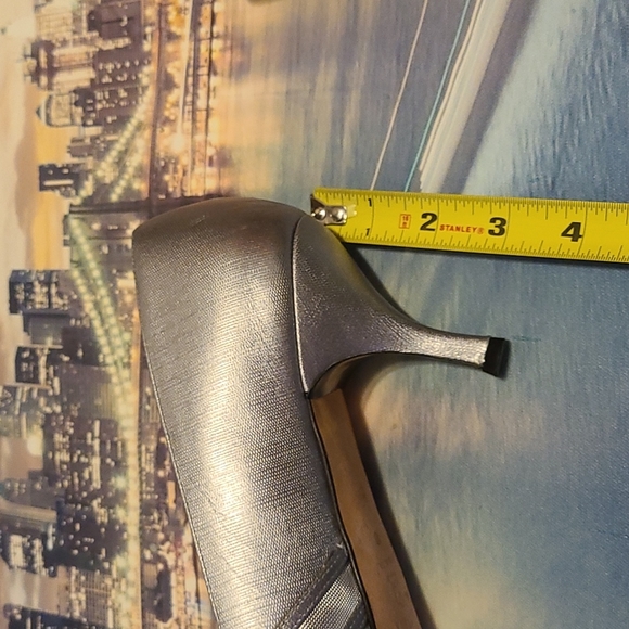 Prevata Shoes - Picture 5 of 6